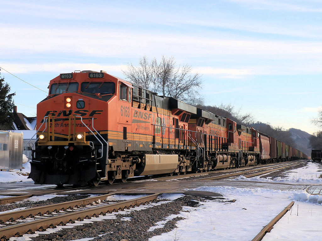 BNSF 6163